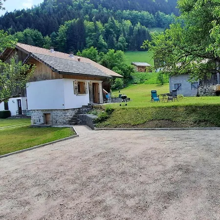 Le Petit Caboin Pension Seytroux Buitenkant foto